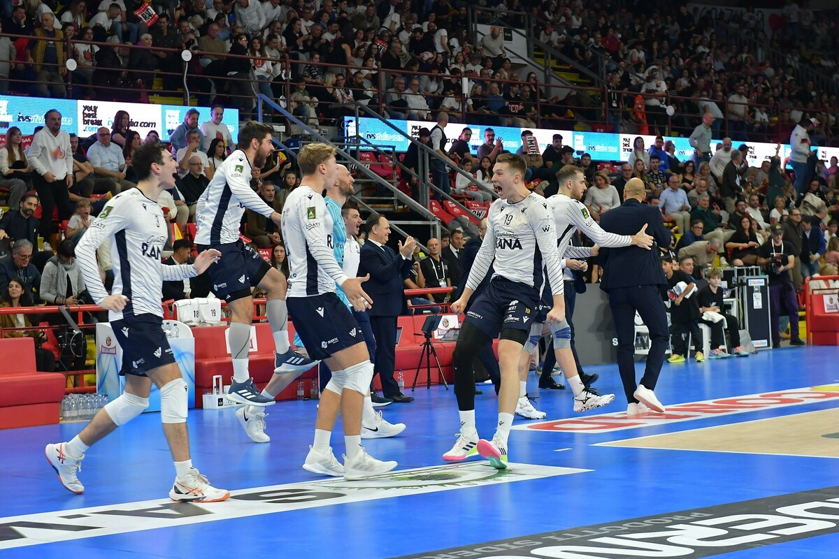 Verona: Mozic, “Impresa di squadra, tutti uniti verso la stessa direzione”