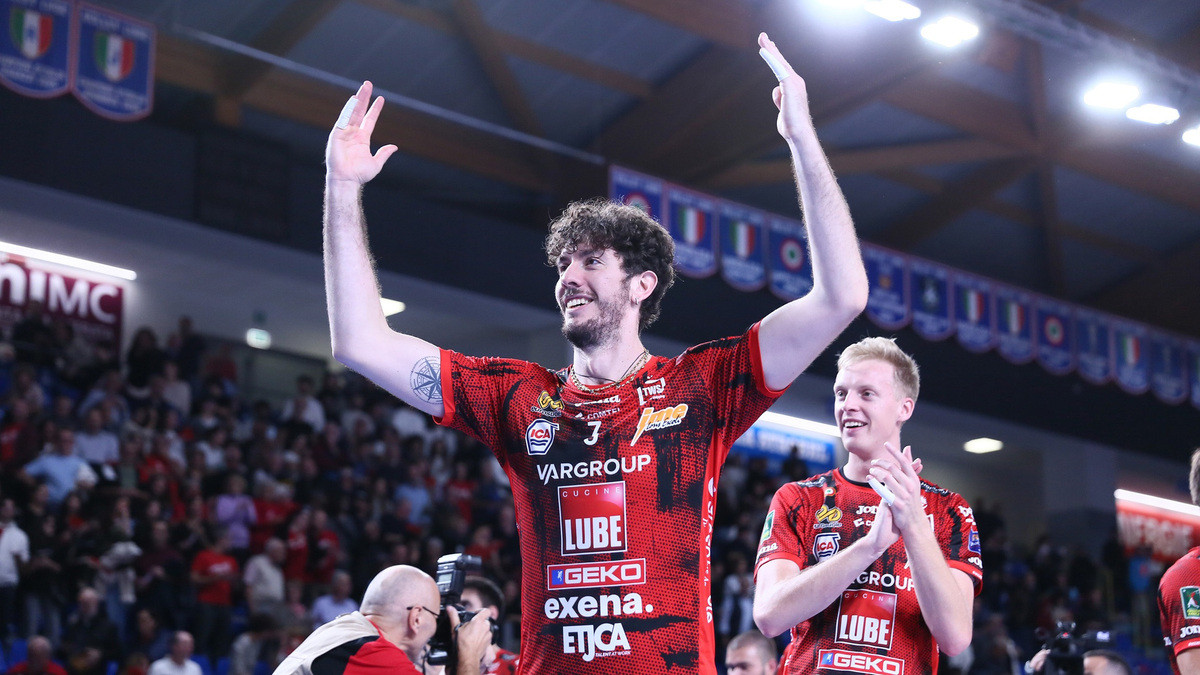 Civitanova: Lube, rinnovo triennale per Giovanni Gargiulo. Il centrale resta in biancorosso fino al 2029