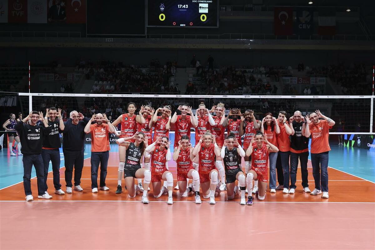 Champions League F.: Pantere, "Quanto siete belle". 3-0 allo Zeren