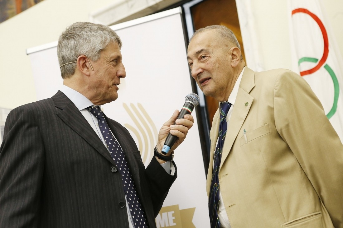 La FIPAV investe sul futuro: al via i nuovi premi di laurea e le borse di studio per giovani talenti del volley