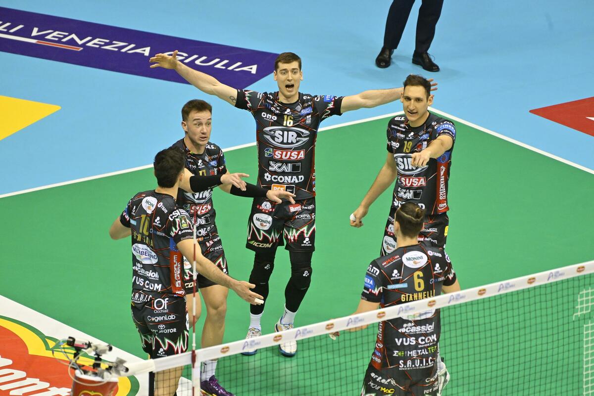 Del Monte Supercoppa: Perugia fa un passo verso un'altra pagina di storia. 3-0 a Trento