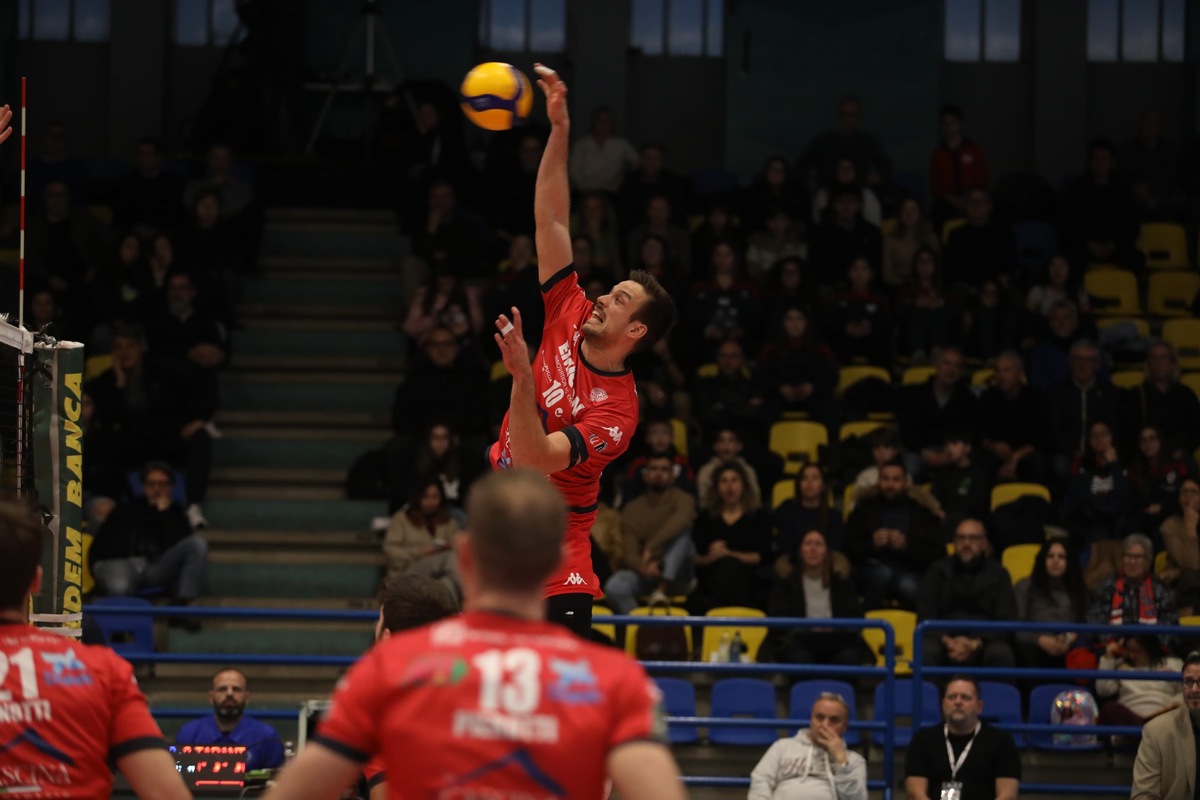 A2 Credem Banca: i tabellini della 6ª giornata di ritorno.  Hopt (Taranto), Randazzo (Siena) e Krauchuk Esquivel (Pineto) top scorer con 21 punti
