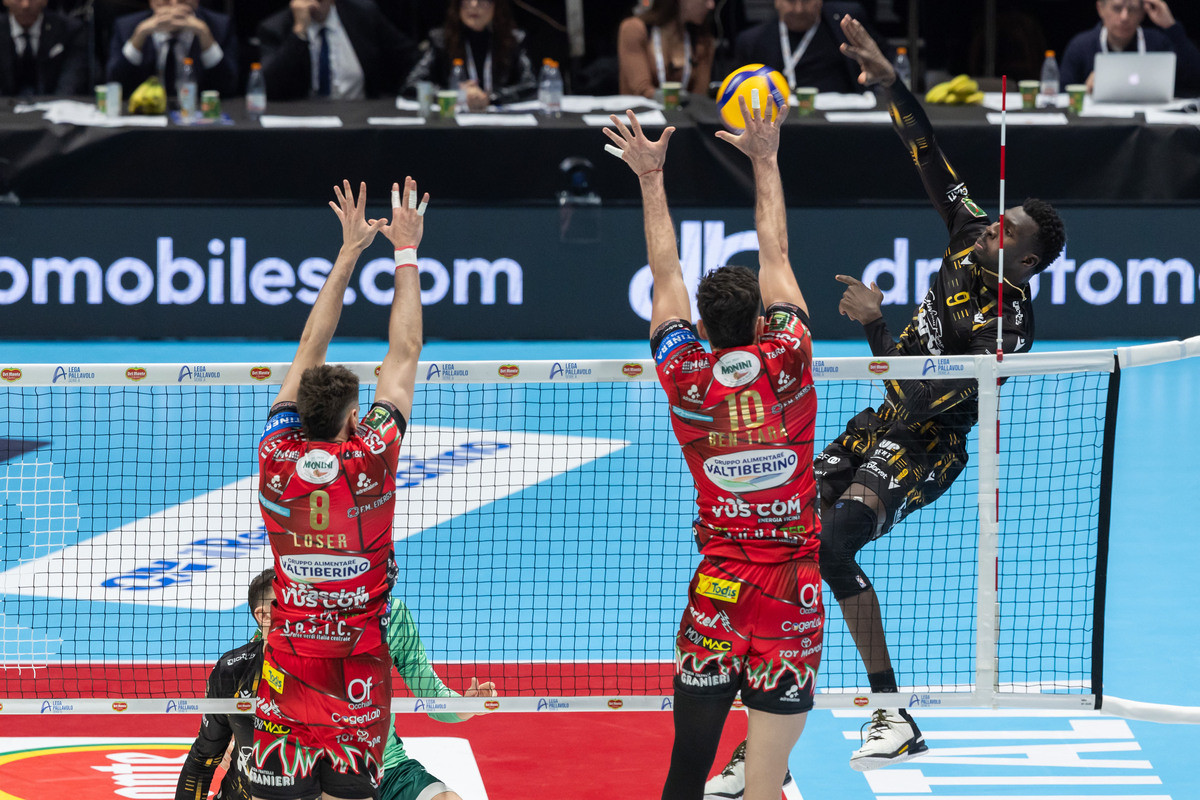Superlega Credem Banca: Verona-Perugia vale doppio per la vetta