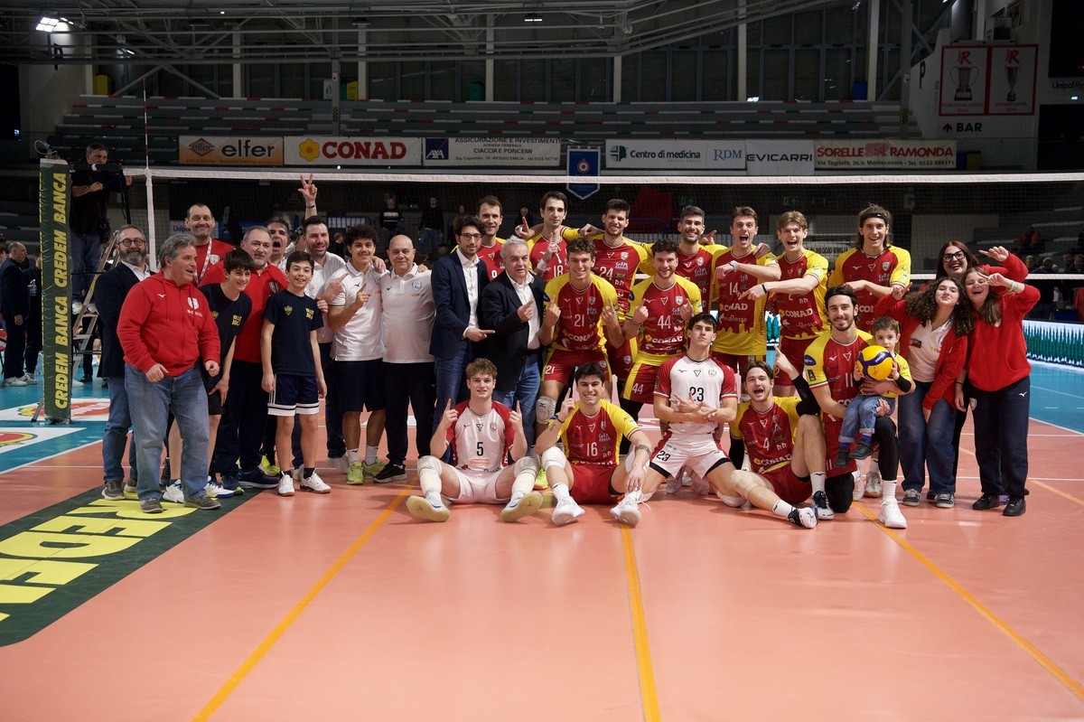 A3 Credem Banca: Finale promozione.  Reggio Emilia vince la prima. 3-1 al Reggio Calabria