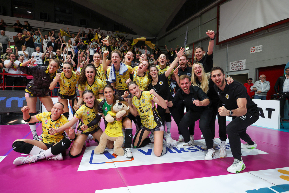Play Off A2 Tigotà: Finale gara 2. Brescia tiene viva la serie. Vince 3-1 a Padova e rimanda tutto a gara3