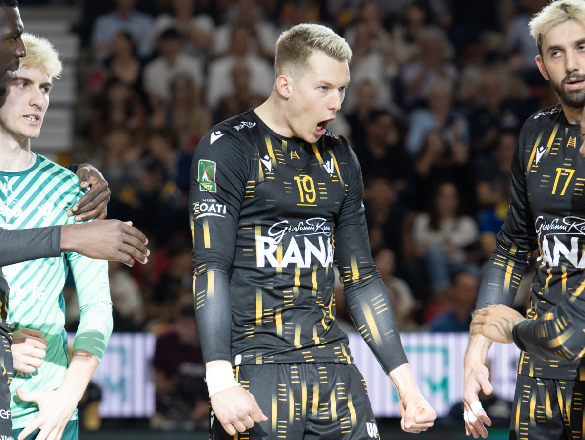 Verona, Rok Mozic prolunga il contratto fino al 2029