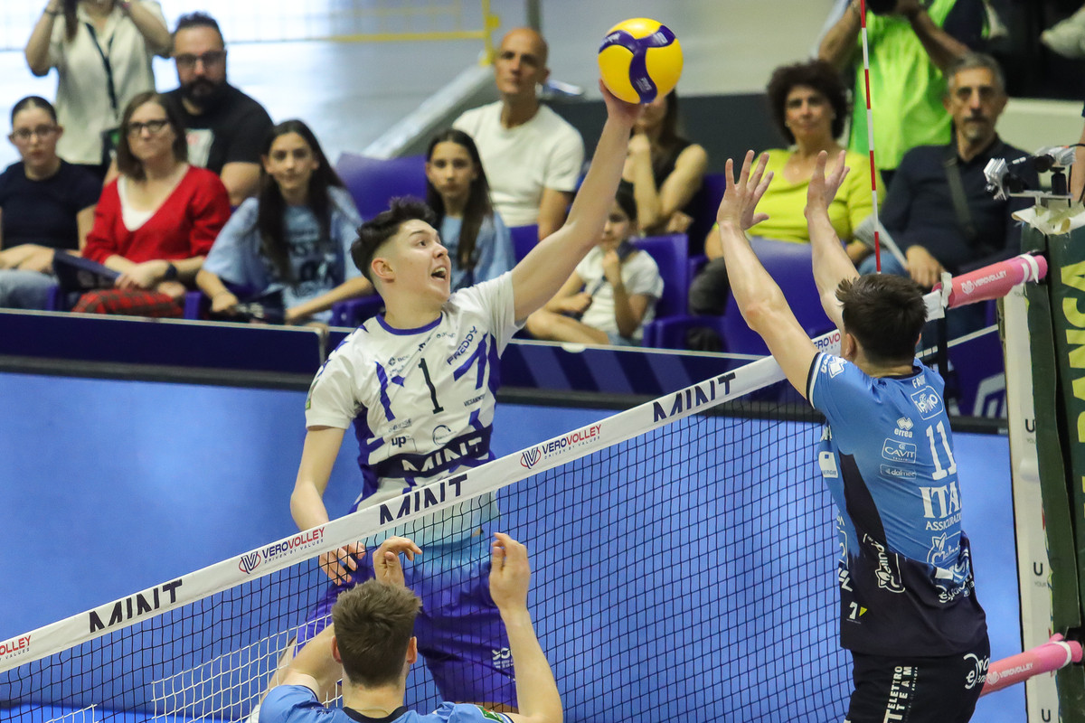 Monza conferma Velichkov, il bulgaro resta in maglia Vero Volley