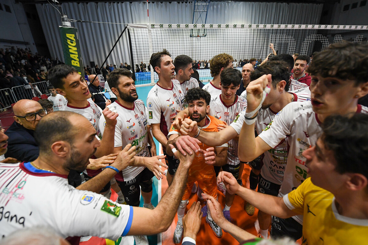 A3 Credem Banca: Play Off Gara 1:  Reggio Calabria si impone 3-1 al Pala Botteghelle contro Belluno
