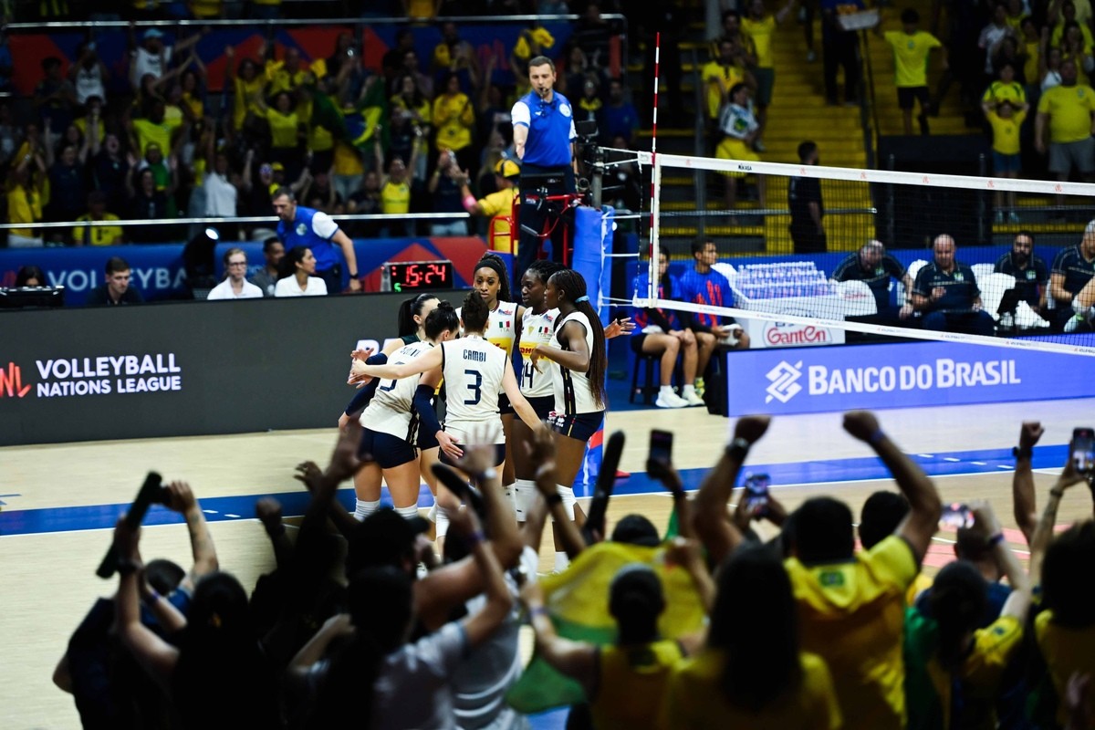 VNL: L'Italia lotta, il Brasile passa al tie-break