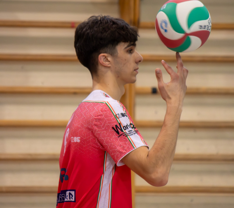 Volley Tricolore conferma Martino Bigozzi nel roster della prima squadra