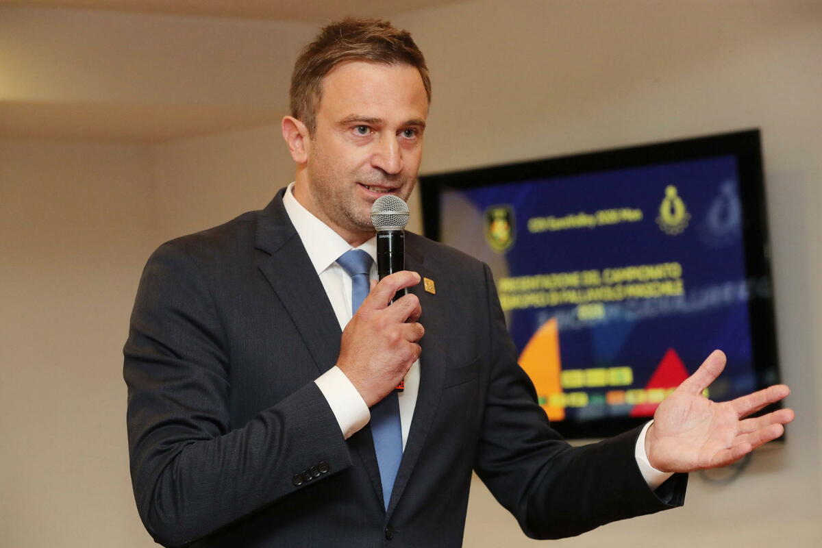 Più riflessiva la posizione della CEV sul possibile ritorno delle squadre russe
