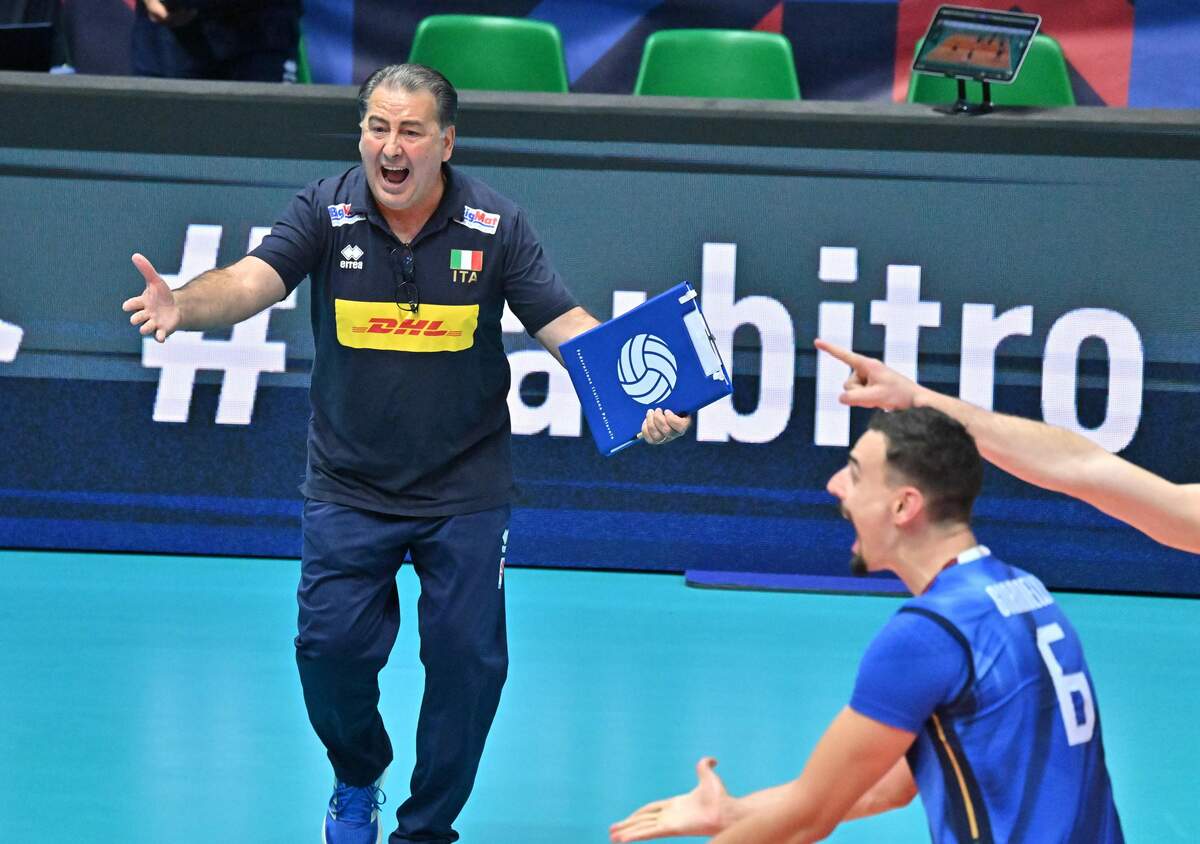 Eurovolley: De Giorgi, "Michieletto cresce, ma ora voglio tutti pronti per le gare da dentro o fuori"