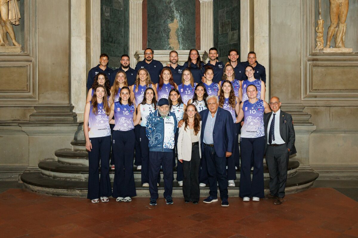 Firenze: Il Bisonte si presenta a Palazzo Vecchio, Sità alza gli obiettivi