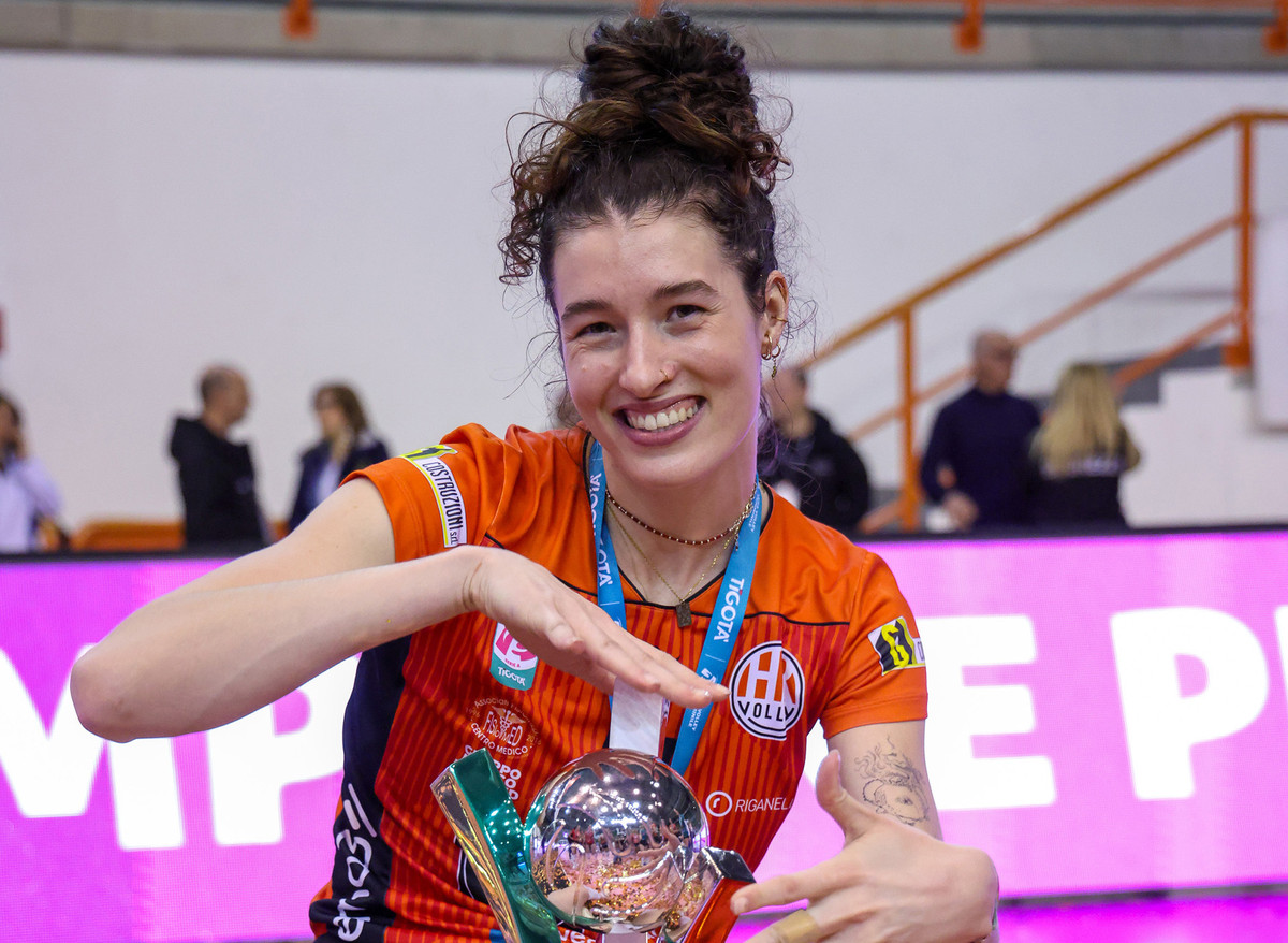 Macerata: Clara Decortes resta in arancionero, guiderà l’attacco in Serie A1