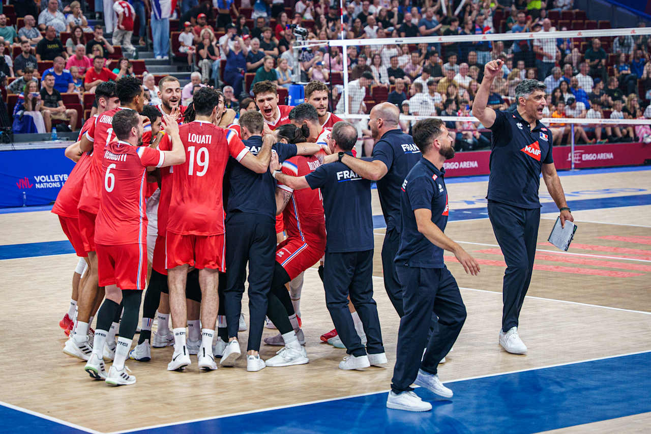 VNL: La Francia di Andrea Giani "qualifica" l'Italia alla Final Eight