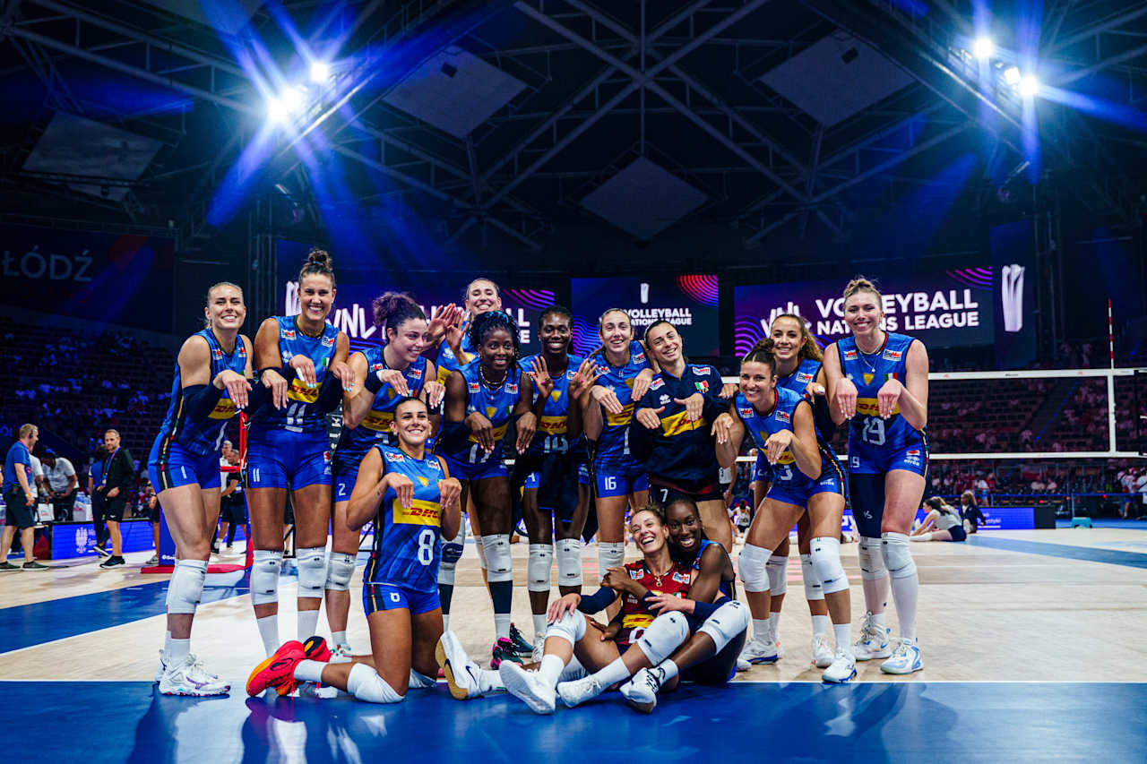VNL F.: Record e semifinale! L'Italia supera l'ostacolo USA 3-0