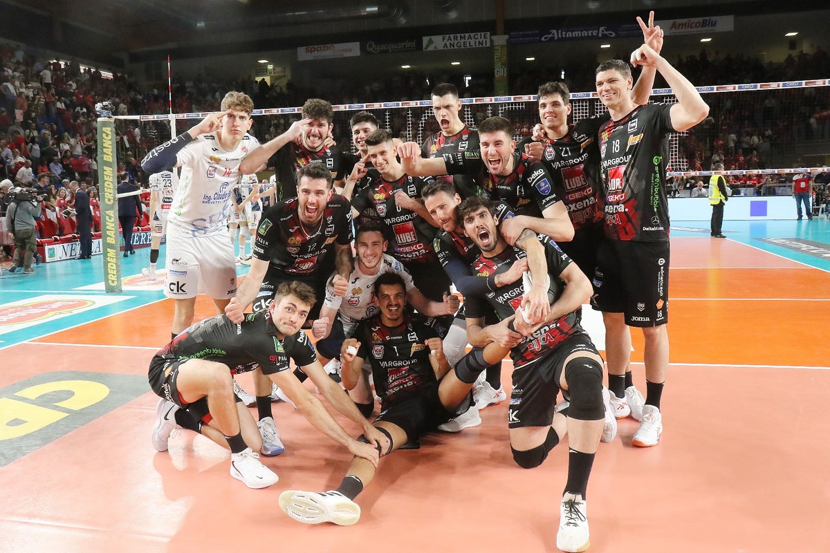 Superlega: La Lube non scherza! 3-0 a Trento, Bottolo ancora MVP