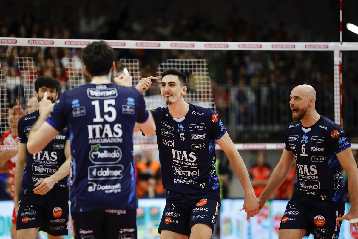 Superlega: Michieletto, MVP, guida Trento al 3-2. Bella Piacenza, ma meno lucida nel tie break