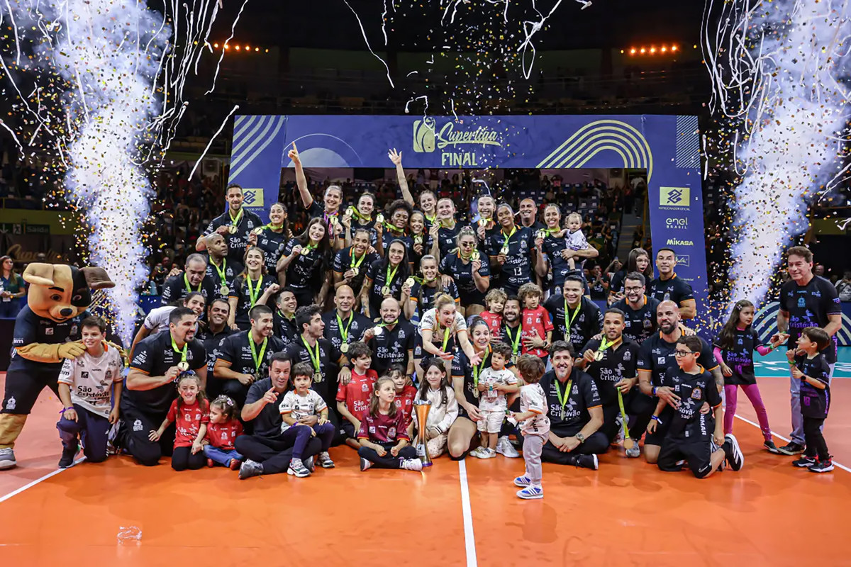 Brasile: Osasco domina. Conquista la Superliga e firma una storica tripletta