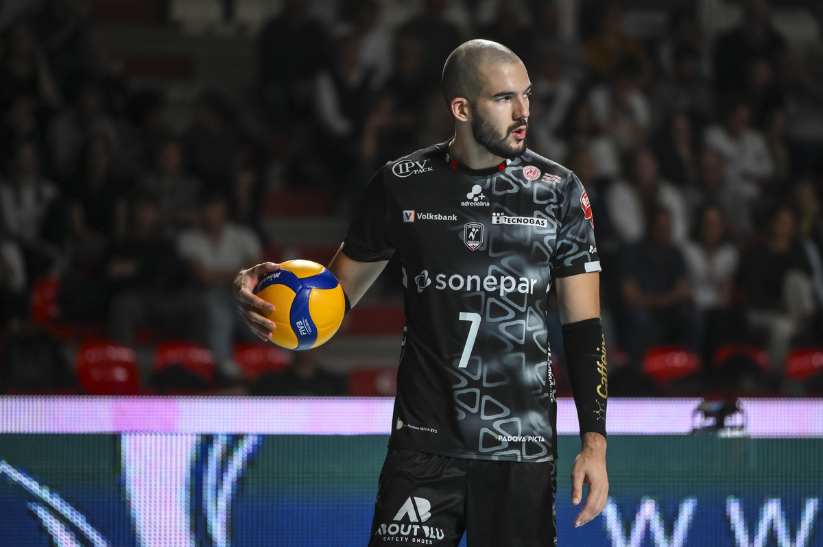 Cuneo: Ufficiale, lo schiacciatore croato Marko Sedlacek rinforza il reparto di posto quattro