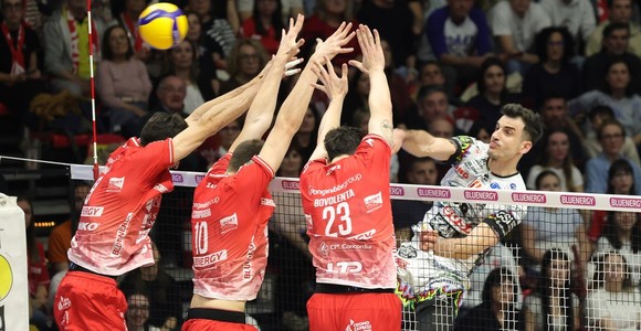 Superlega Credem Banca: Perugia espugna Piacenza e si porta avanti nella serie di semifinale