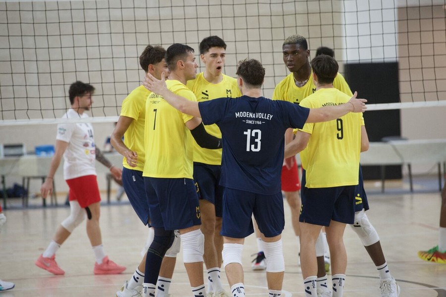 Modena, doppio test: Reggio Emilia vince 3-1, Passione Valdarno 3-2 Modena, doppio test: Reggio Emilia vince 3-1, Passione Valdarno 3-2