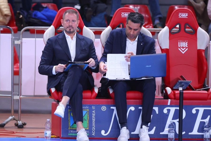 Modena: Giuliani, "due set alla grandissima, poi la reazione: nel quinto ci siamo imposti" Modena: Giuliani, "due set alla grandissima, poi la reazione: nel quinto ci siamo imposti"