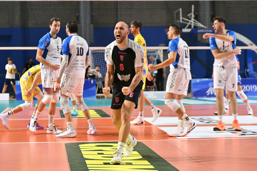 A2 Credem Banca: Tutto il campionato su DAZN, anche in modalità gratuita