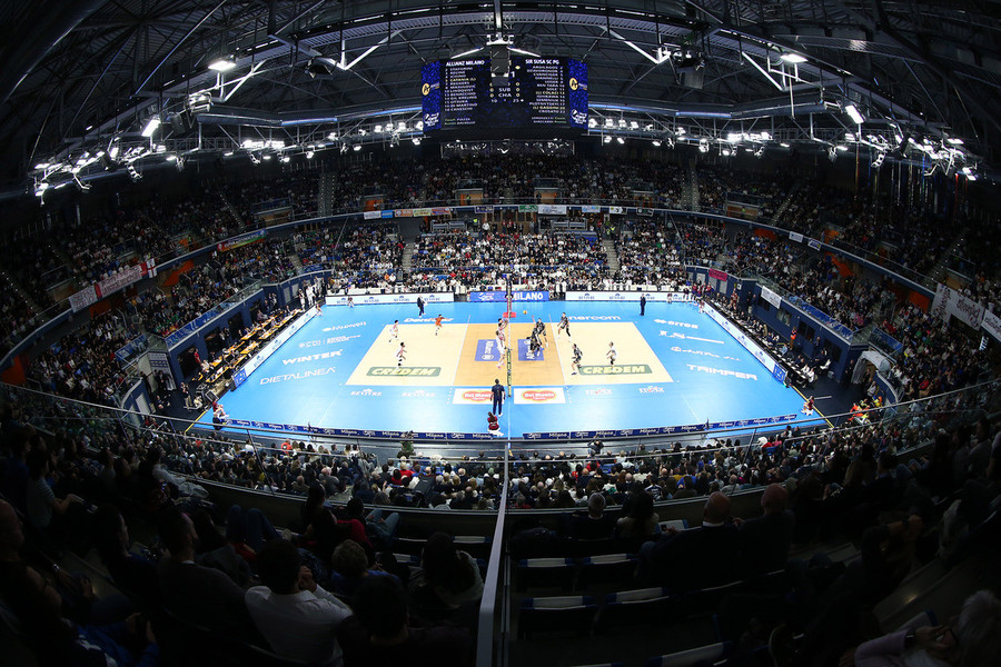 Oltre 5000 per Milano-Perugia Oltre 5000 per Milano-Perugia