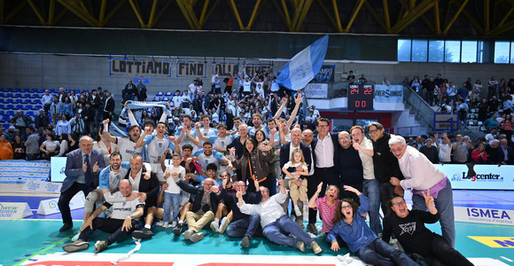 A2 Credem Banca: Aversa pareggia la serie con Pineto, si decide tutto in Gara 3. Prata già in Finale