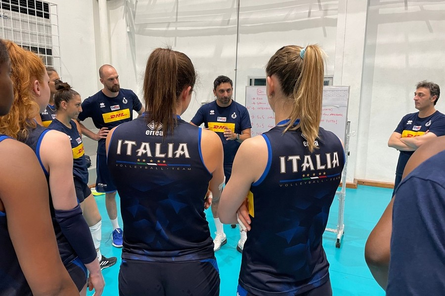 VNL F.: Le 14 azzurre di Mazzanti per la Pool 6 di Bangkok