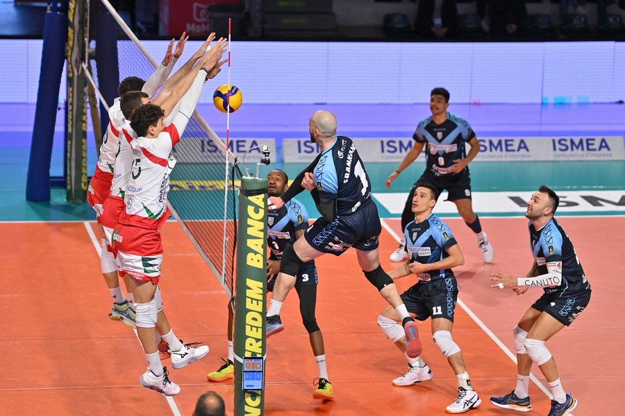 A2 Credem Banca: Penultimo turno, quanti incroci tra play off e salvezza