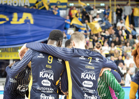Superlega Credem Banca:  Verona in vetta. Chiusa la 3ª giornata di andata. Risultati, classifica e prossimo turno Superlega Credem Banca:  Verona in vetta. Chiusa la 3ª giornata di andata. Risultati, classifica e prossimo turno