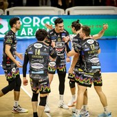 Superlega Credem Banca: A Cisterna la festa del Palazzetto non basta, Perugia passa 3-0 e riparte da Campione del Mondo Superlega Credem Banca: A Cisterna la festa del Palazzetto non basta, Perugia passa 3-0 e riparte da Campione del Mondo