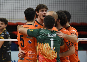 A2 Credem Banca: Brescia passa a Lagonegro e resta in vetta. Tiberti: “Grande prova in attacco e muro-difesa decisiva”