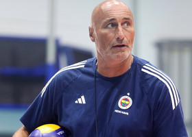 Turchia: Il Fenerbahce annuncia la separazione da Marcello Abbondanza Turchia: Il Fenerbahce annuncia la separazione da Marcello Abbondanza