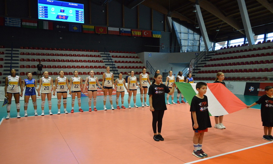 Azzurrine ko in semifinale