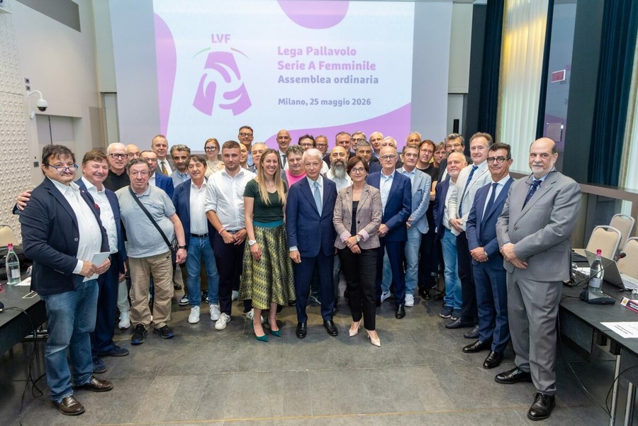 Lega Volley Femminile: ricavi commerciali raddoppiati, approvati budget e calendari. Resta vivo il braccio di ferro con la Fipav Lega Volley Femminile: ricavi commerciali raddoppiati, approvati budget e calendari. Resta vivo il braccio di ferro con la Fipav