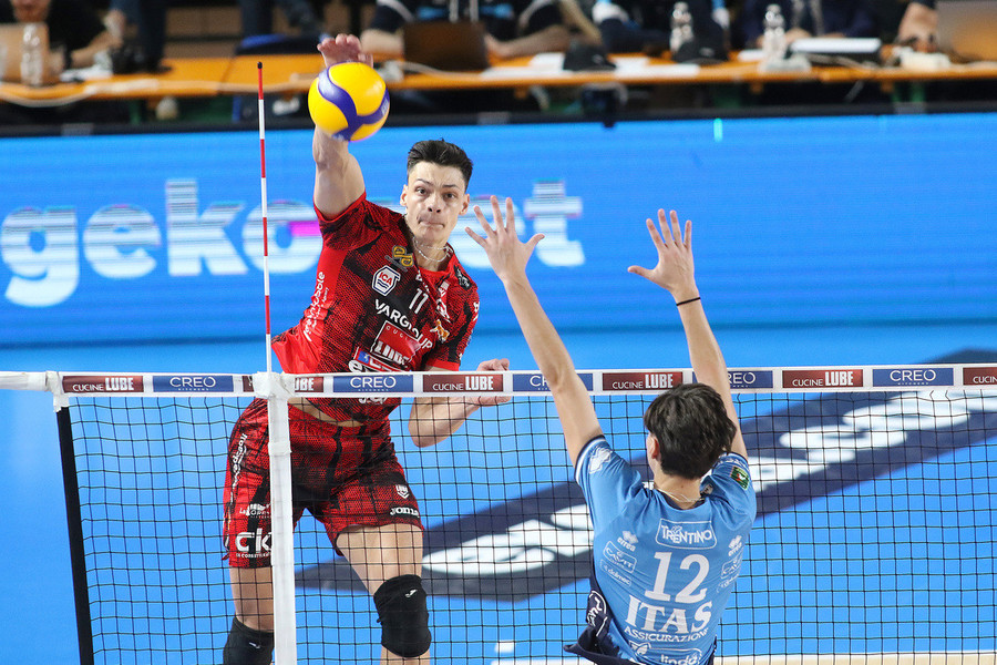 SuperLega Credem Banca: Nikolov eletto MVP di ottobre, “Un riconoscimento che mi rende orgoglioso” SuperLega Credem Banca: Nikolov eletto MVP di ottobre, “Un riconoscimento che mi rende orgoglioso”