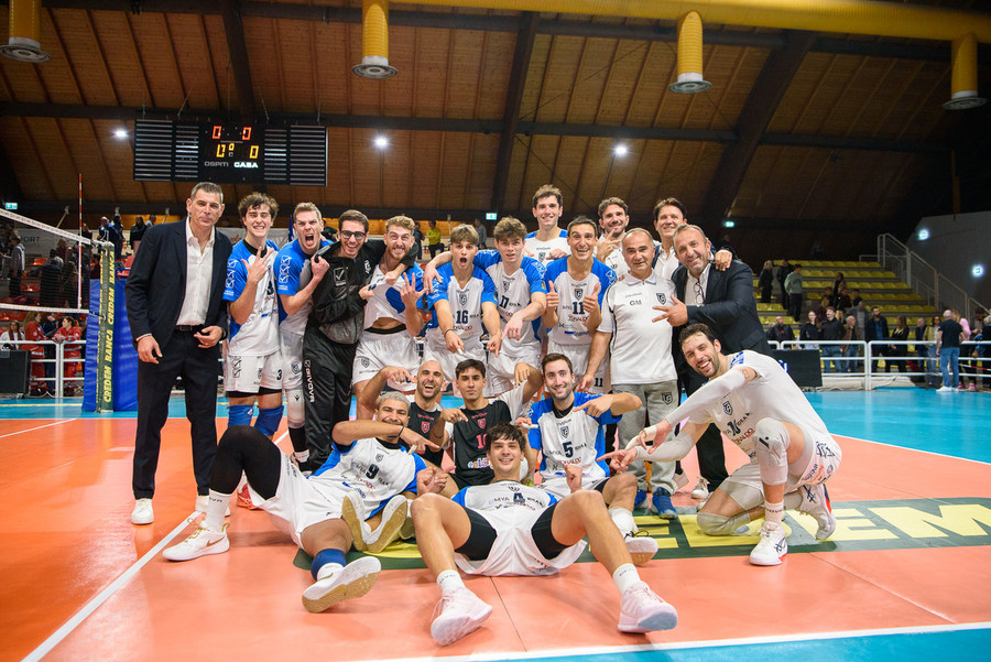 A2 Credem Banca: I tabellini della 1ª giornata. Tiozzo (Aversa) top scorer