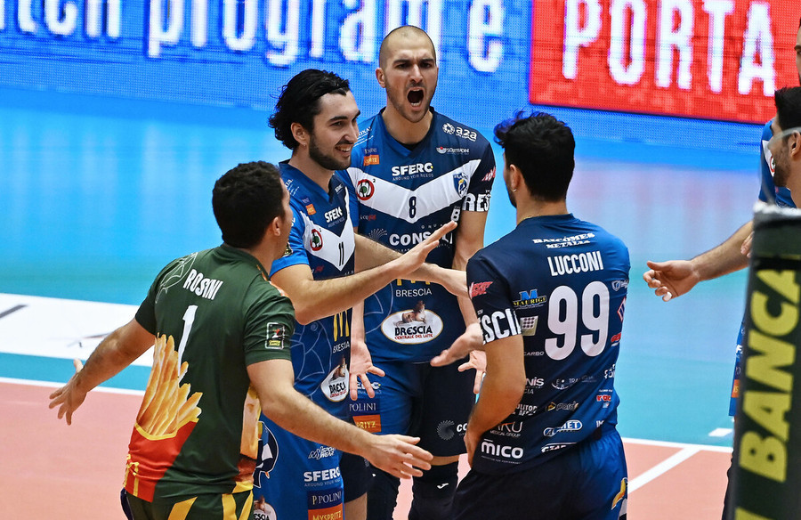 A2 Credem Banca: Brescia resta imbattuta: 3-1 su Taranto al San Filippo, Lucconi MVP da 23 punti A2 Credem Banca: Brescia resta imbattuta: 3-1 su Taranto al San Filippo, Lucconi MVP da 23 punti