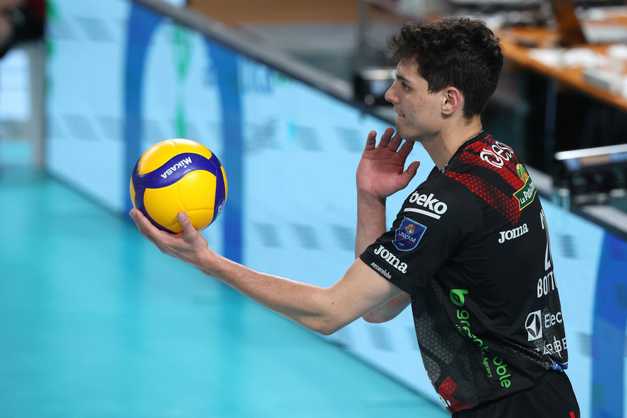 Bottolo, secondo italiano per punti al servizio nello scorso campionato di Superlega (51 ace) alle spalle di Michieletto (60)