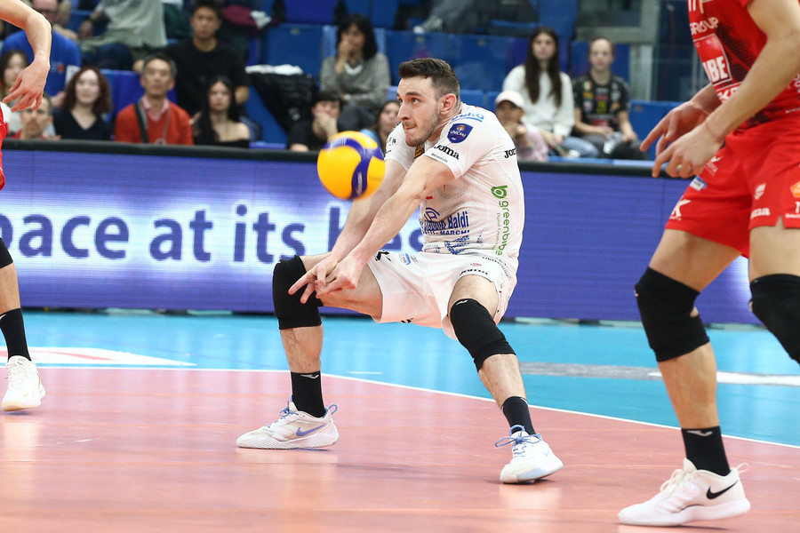 Civitanova: Balaso ko. Frattura alla mano destra