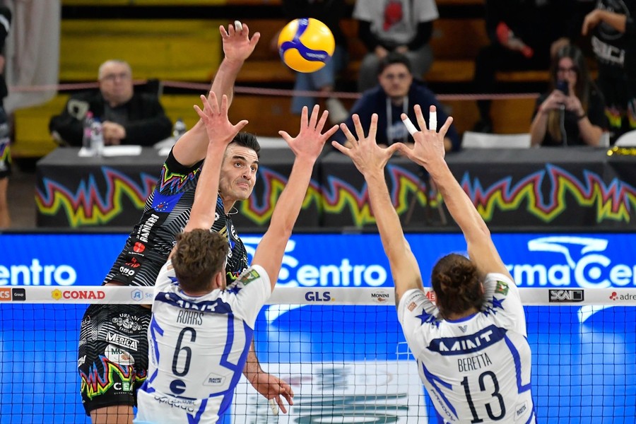 Superlega Credem Banca: Il calendario dei Quarti di finale. Quattro gare sui canali Rai Superlega Credem Banca: Il calendario dei Quarti di finale. Quattro gare sui canali Rai