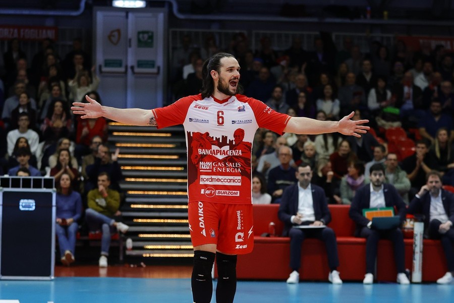 Superlega: Piacenza, vittoria sofferta contro Cisterna