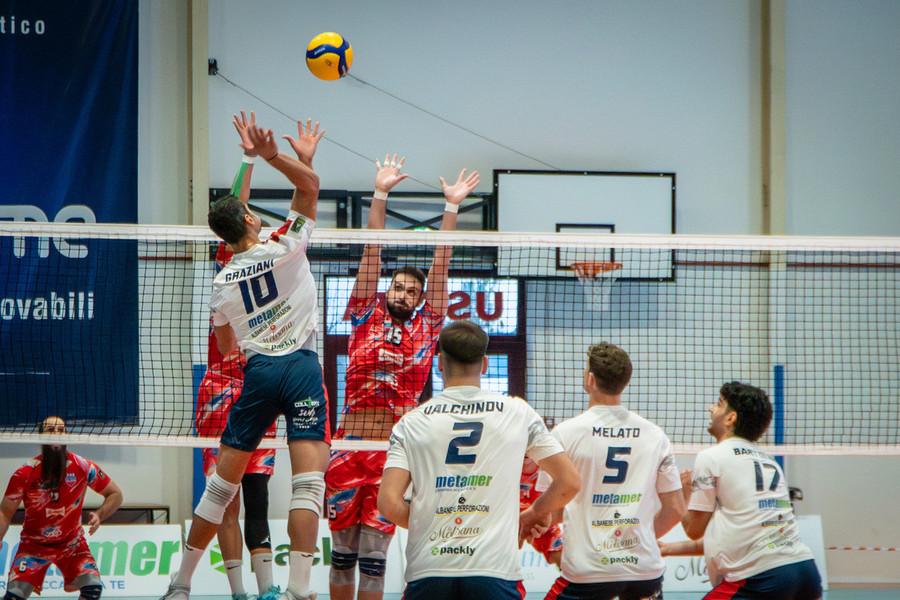 A3 Credem Banca: Anticipo nel girone Blu. Vince Campobasso A3 Credem Banca: Anticipo nel girone Blu. Vince Campobasso