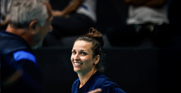 Carlotta Cambi torna al lavoro in azzurro