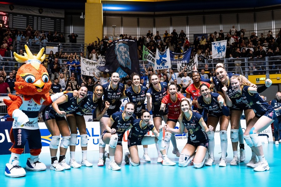 Cev Cup F.: Chieri vince la semifinale di andata, ma il Parigi di Orefice lotta fino al 3-2