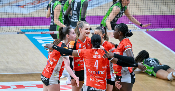 Play Off Challenge Femminile: La finale sarà Chieri - Cuneo Play Off Challenge Femminile: La finale sarà Chieri - Cuneo