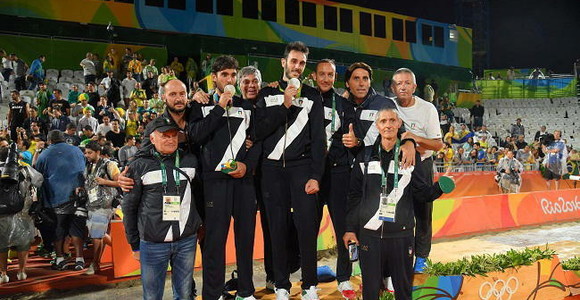 Tanti auguri a Matteo Varnier... coach d'argento ai Giochi di Rio con Lupo e Nicolai Tanti auguri a Matteo Varnier... coach d'argento ai Giochi di Rio con Lupo e Nicolai